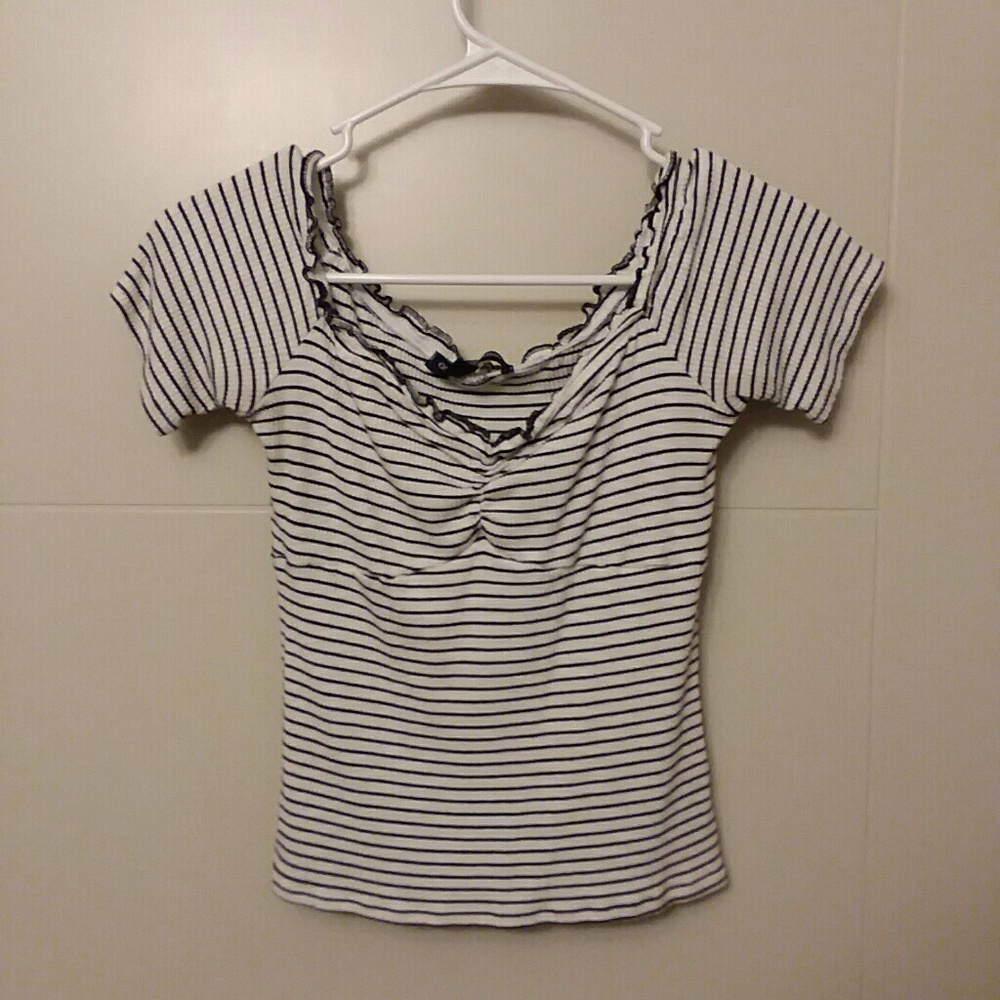 striped crop top